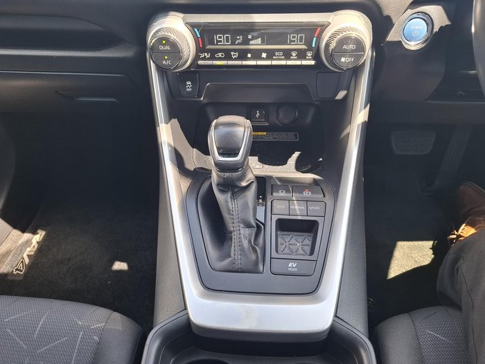 2020 Toyota RAV4 GXL