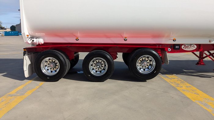 2024 Bruce Rock Engineering B Double Grain Stag