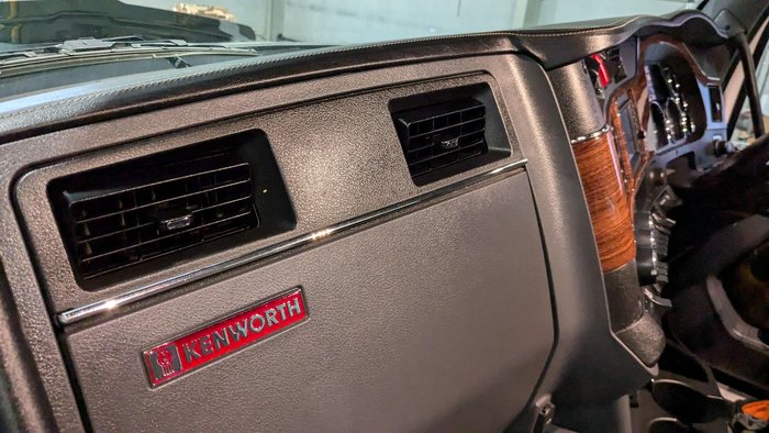 2023 Kenworth T610sar