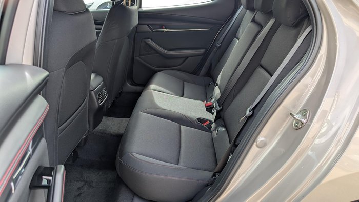 2025 Mazda 3 G25 Evolve SP