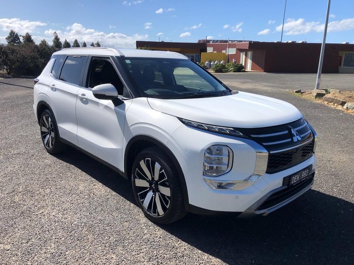 2025 Mitsubishi Outlander Aspire