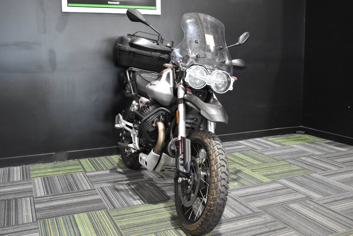 2022 MOTO GUZZI V85 TT TRAVEL Black