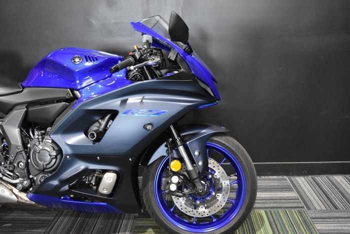 2022 Yamaha YZF-R7LA Blue