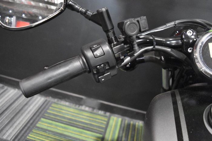 2013 Yamaha BOLT R-SPEC Grey