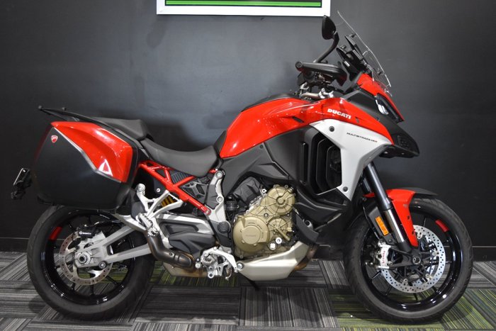 2023 Ducati MULTISTRADA V4 S Red
