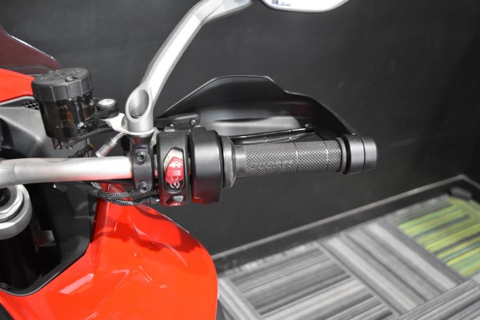 2023 Ducati MULTISTRADA V4 S Red