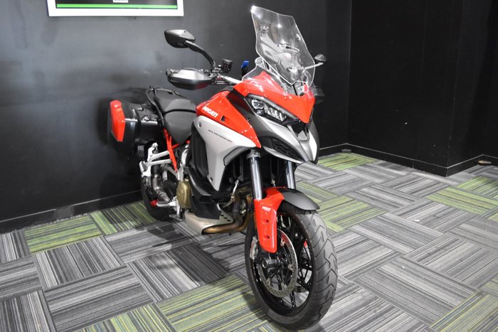 2023 Ducati MULTISTRADA V4 S Red