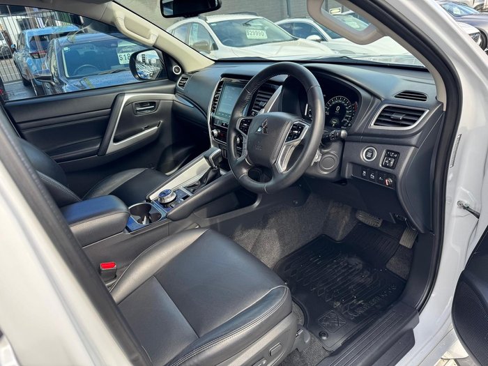 2023 Mitsubishi Pajero Sport GSR