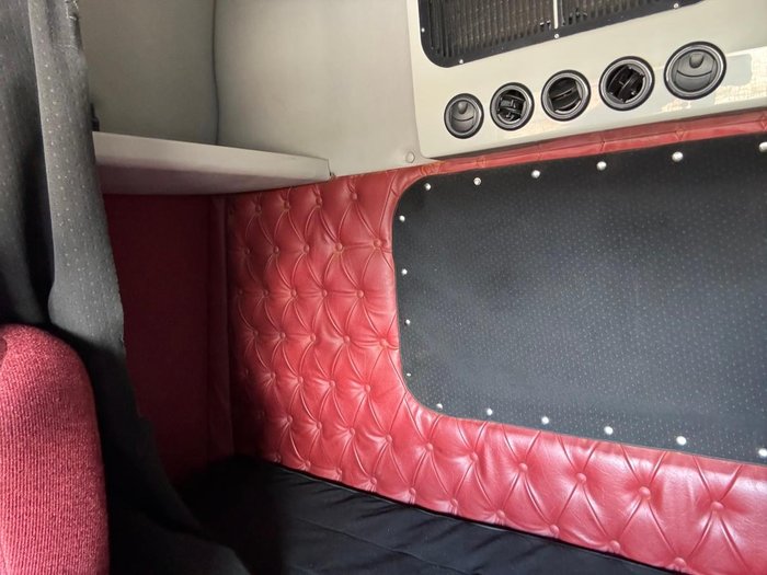 2019 Western Star 4864Fxb With 40