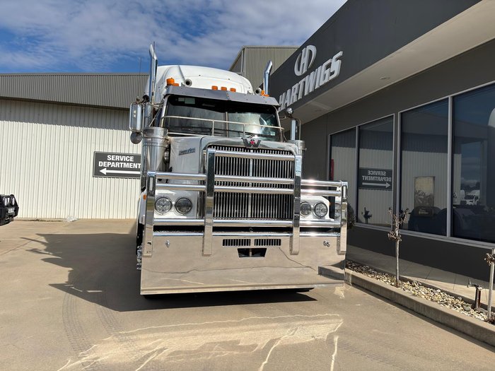 2019 Western Star 4864Fxb With 40
