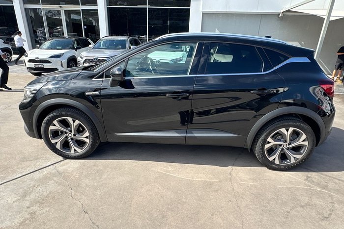 2022 Renault Captur R.S. Line