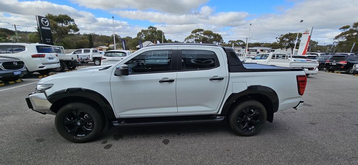 2023 Mazda BT-50 SP