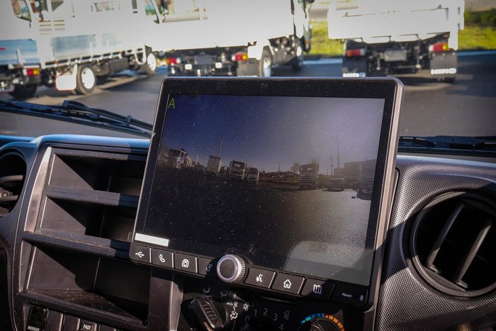 2025 Hino 300 617 Mt Wide Tipper Pro