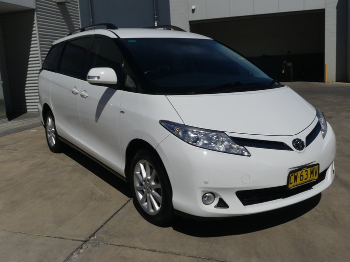 2015 Toyota Tarago GLX