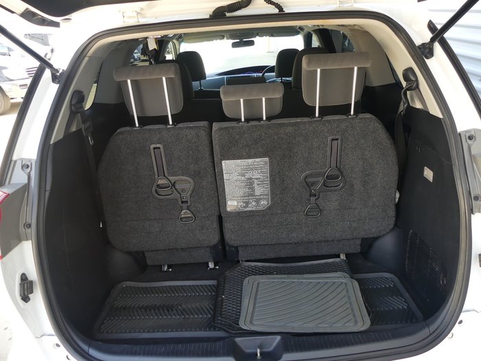 2015 Toyota Tarago GLX