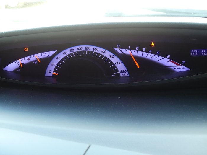 2015 Toyota Tarago GLX