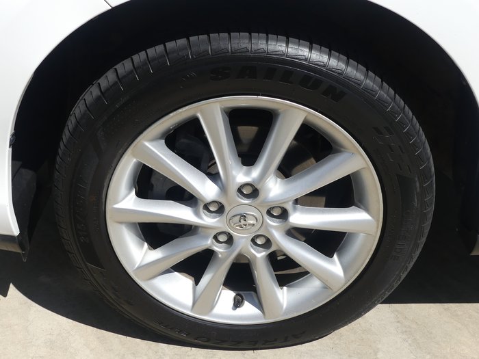 2015 Toyota Tarago GLX
