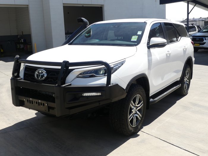 2022 Toyota Fortuner GX