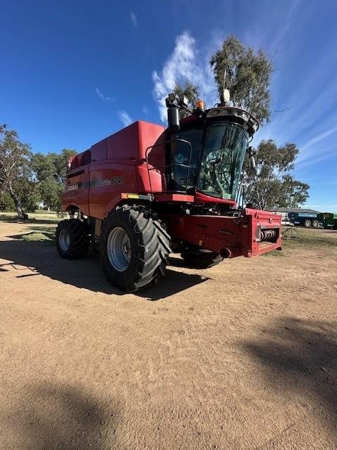 2016 CASE IH 8240 RED