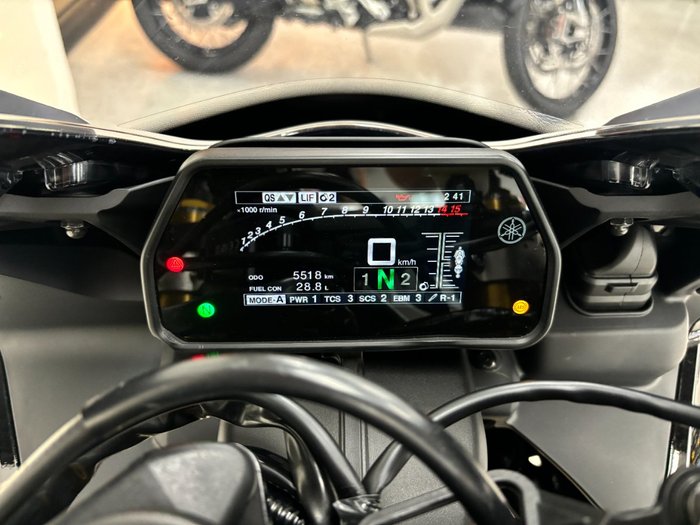 2024 YAMAHA YZF-R1 M Black