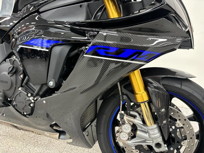 2024 YAMAHA YZF-R1 M Black