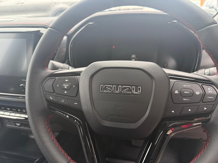 2025 Isuzu D-MAX X-TERRAIN MY25.5 4X4 Dual Range Magnetic Red