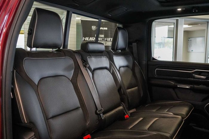 2024 RAM 1500 Laramie Sport RamBox