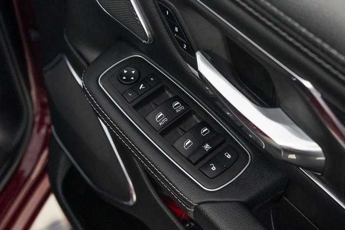 2024 RAM 1500 Laramie Sport RamBox