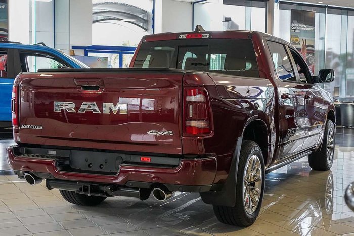 2024 RAM 1500 Laramie Sport RamBox