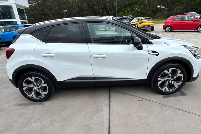 2022 Renault Captur R.S. Line