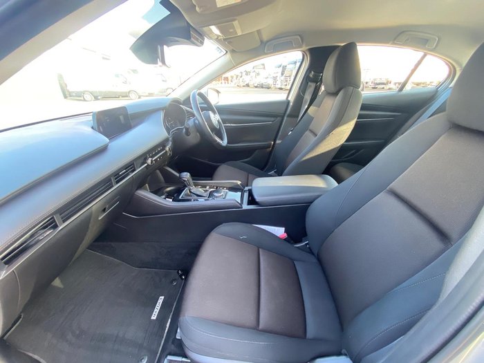 2022 Mazda 3 G20 Pure