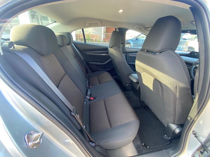 2022 Mazda 3 G20 Pure