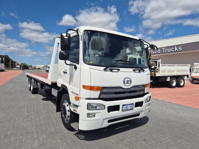 2018 UD Pk240 280 Auto 6X4 Tilt Slide