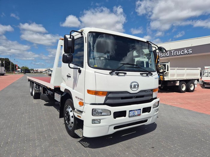 2018 UD Pk240 280 Auto 6X4 Tilt Slide