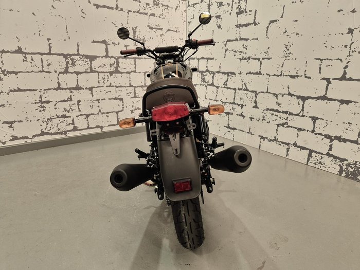 2022 Royal Enfield Interceptor 650 120th Year Anniversary Edition 650 Twin Black