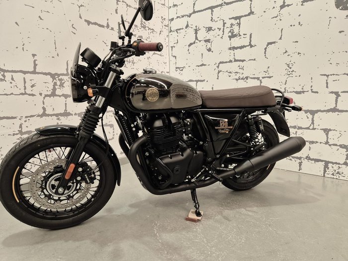 2022 Royal Enfield Interceptor 650 120th Year Anniversary Edition 650 Twin Black