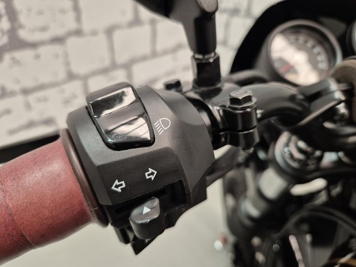 2022 Royal Enfield Interceptor 650 120th Year Anniversary Edition 650 Twin Black