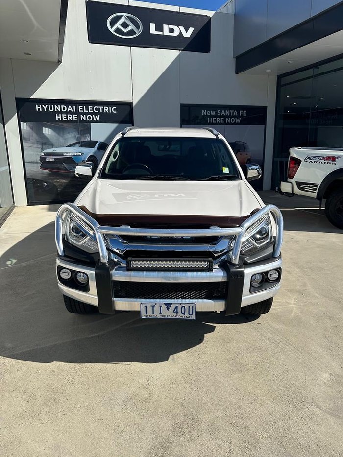 2021 Isuzu MU-X LS-T