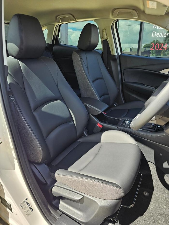 2025 Mazda CX-3 G20 Evolve