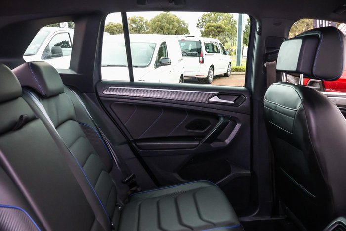 2023 Volkswagen Tiguan R