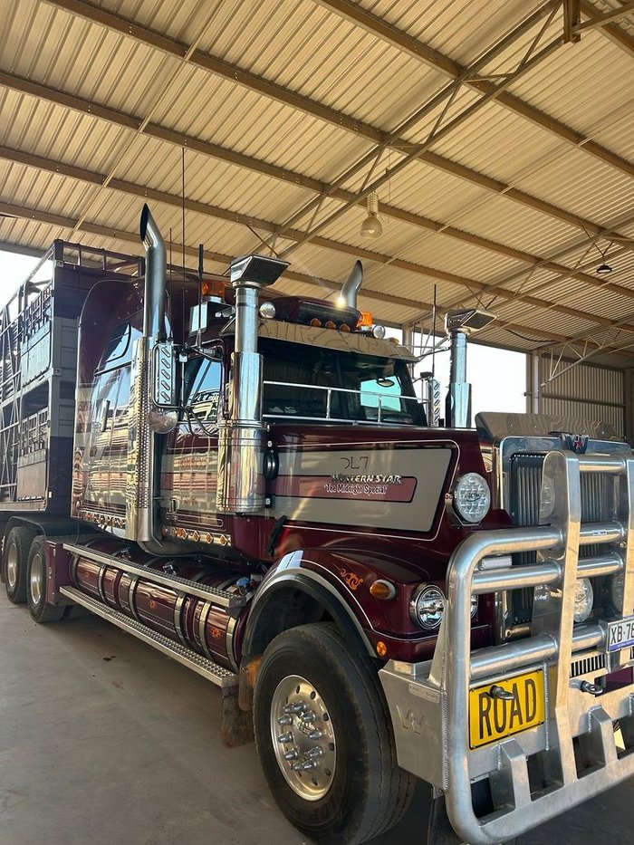 2021 Western Star 6964