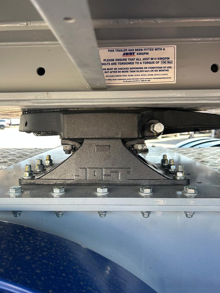 2025 CIMC 34 Pallet Drop Deck Mezz Curtainisder B Double, In Brisbane