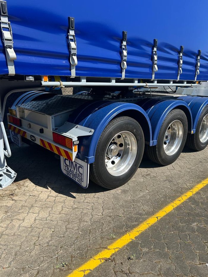 2025 CIMC 34 Pallet Drop Deck Mezz Curtainisder B Double, In Brisbane