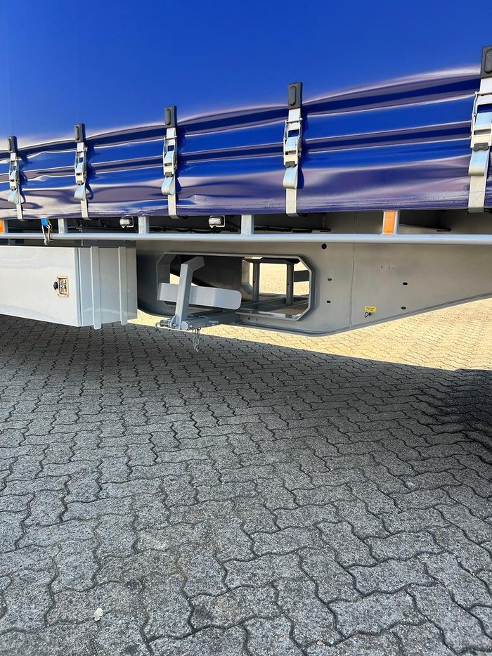 2025 CIMC 34 Pallet Drop Deck Mezz Curtainisder B Double, In Brisbane