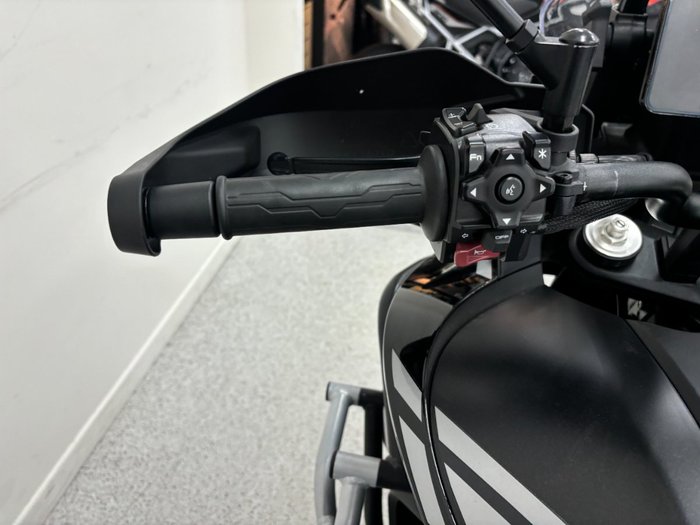 2023 CFMOTO MT SPORT NEBULA BLACK
