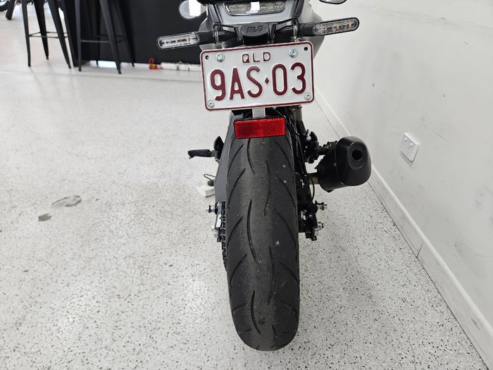 2021 HUSQVARNA VITPILEN 401 grey