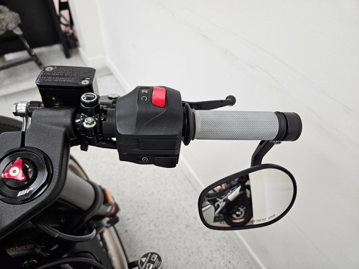 2021 HUSQVARNA VITPILEN 401 grey