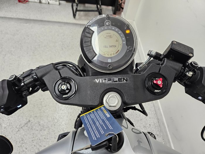 2021 HUSQVARNA VITPILEN 401 grey