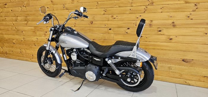 2017 Harley-davidson FXDB STREET BOB Silver