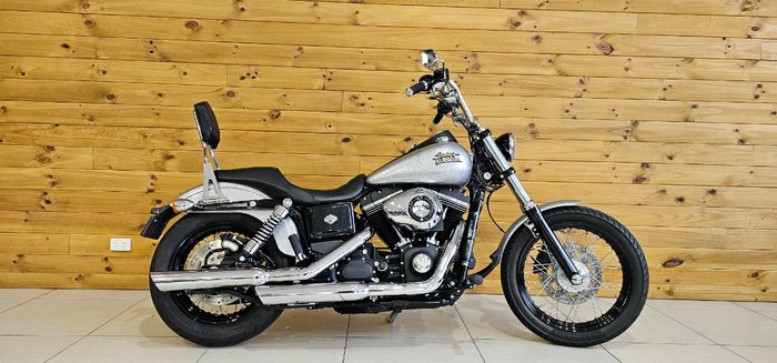 2017 Harley-davidson FXDB STREET BOB Silver